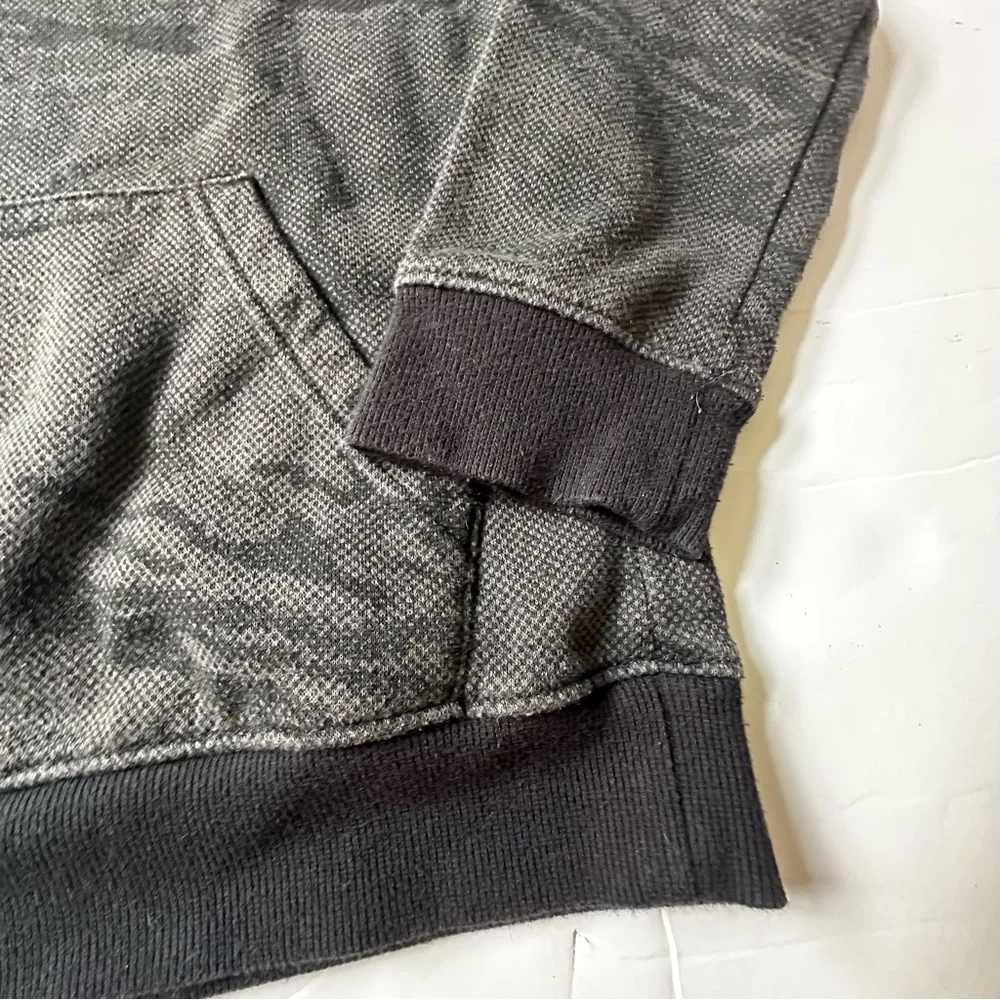 Under Armour grey camo